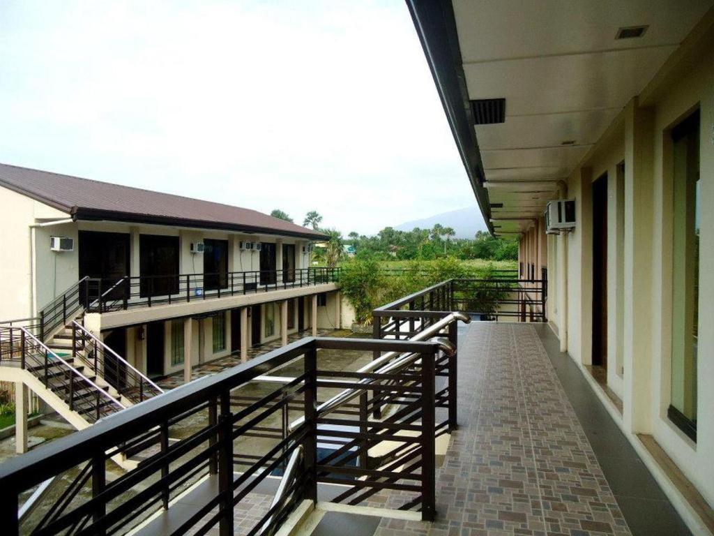 Quezon Premier Hotel Lucena Eksteriør bilde