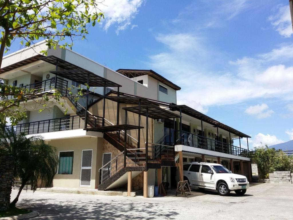 Quezon Premier Hotel Lucena Eksteriør bilde